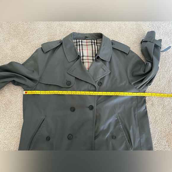 Men’s Grey Trench Coat w/ Belt - Picture 6 of 6